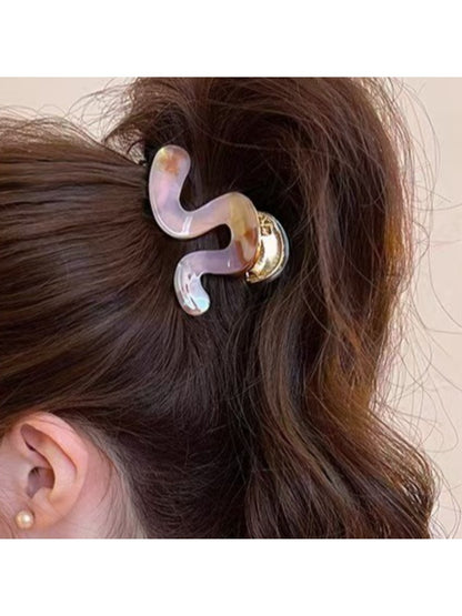 Beau - Chic Geometric Claw Clip