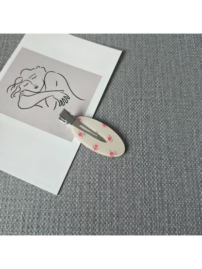 Beau - Star-Patterned Hair Clip