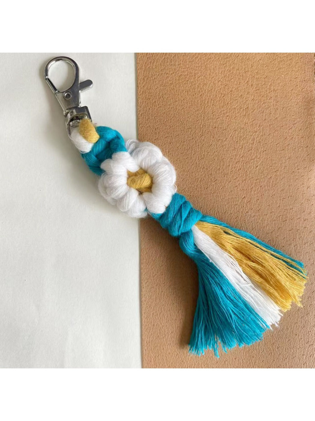 Keypus - Daisy Keychain Y2K Flower