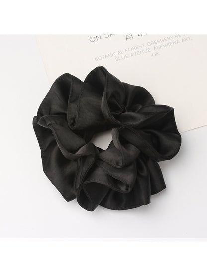 Gifty - Luxury Satin Hair Scrunchie
