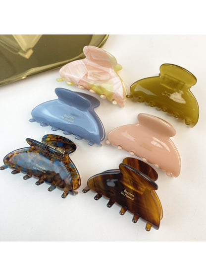 Beau - Ripple-Shaped Shark Clip