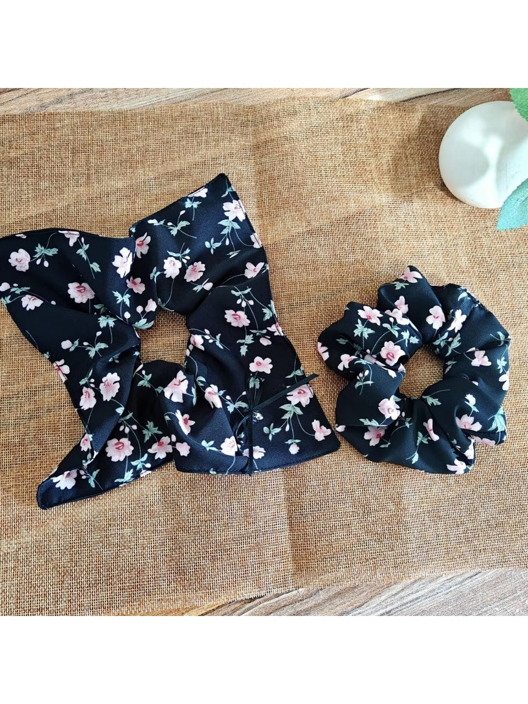 Gifty - Floral Print Square Scarf Style Scrunchie