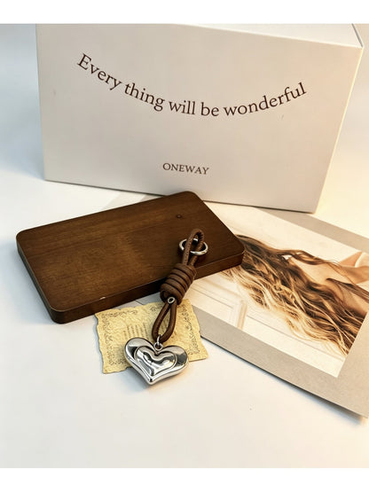 Keypus - Minimalist Heart Pendant Faux Leather Keychain