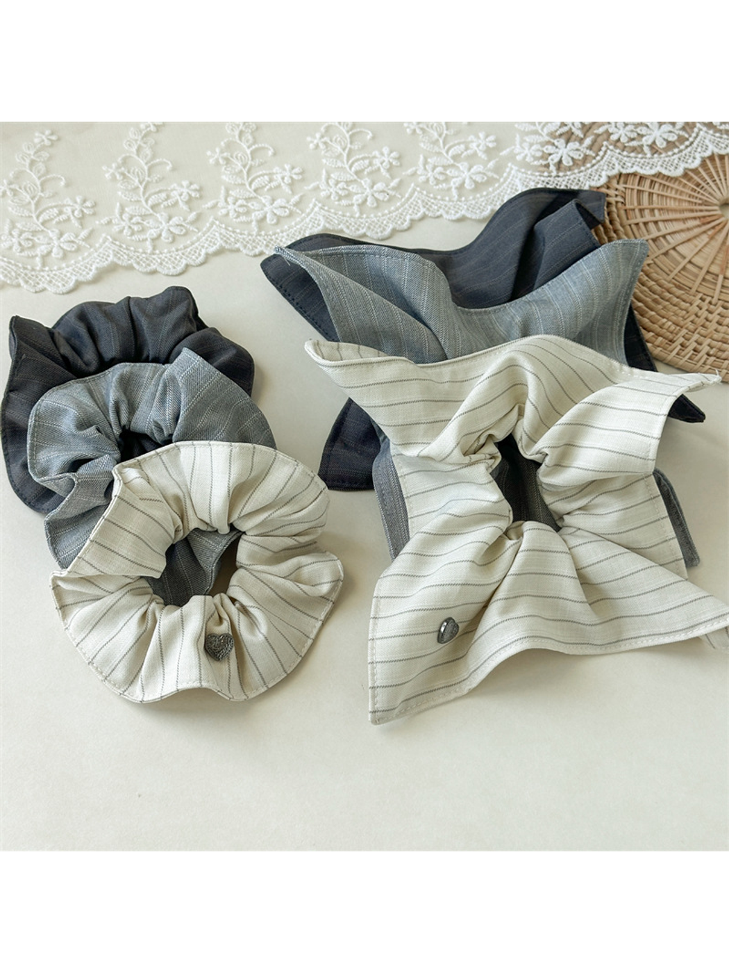 Gifty - Heart Stripe High Stretch Hair Scrunchie