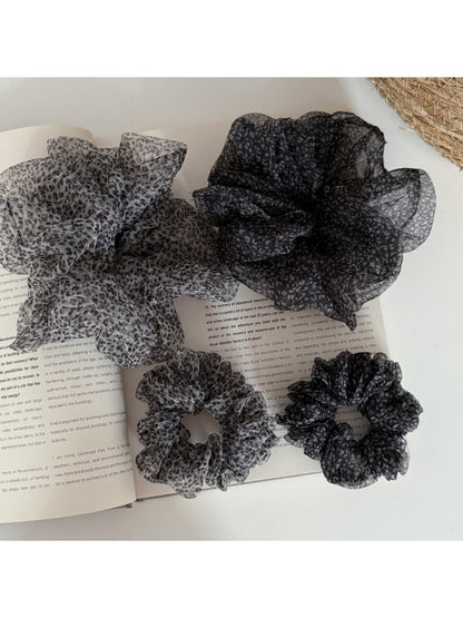 Gifty - Leopard Print Polyester Ponytail Scrunchie