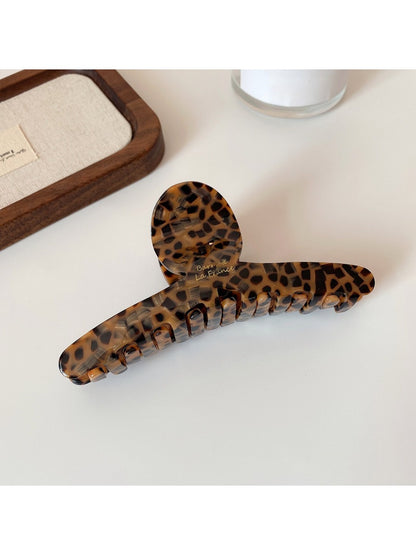 Beau - Vintage Leopard Print Minimalist Claw Clip
