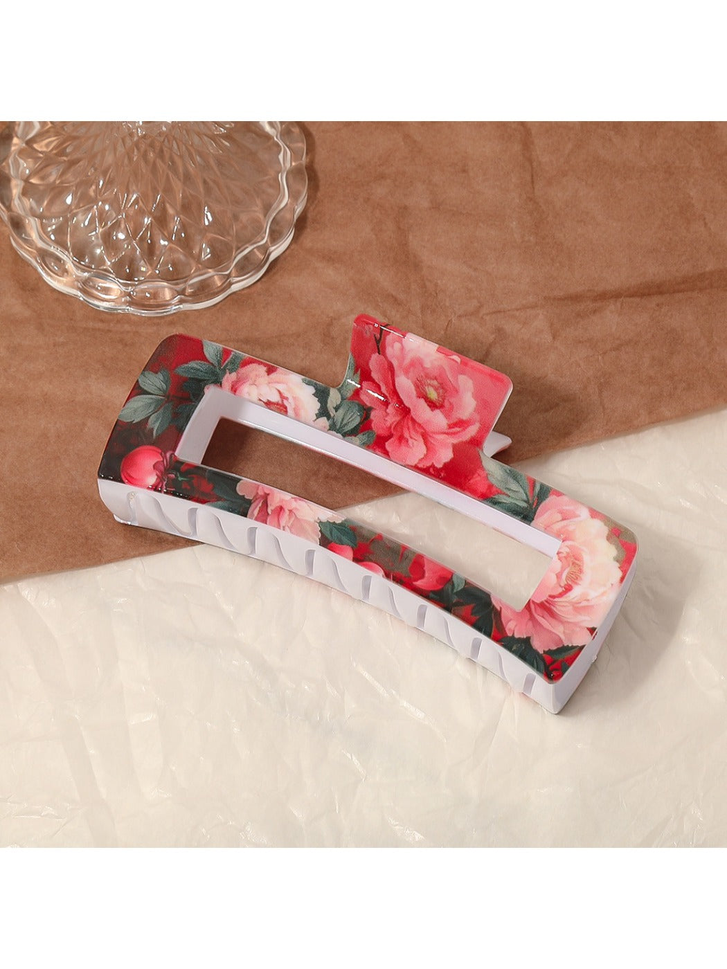 Beau - Classic Floral Pattern Hair Clip