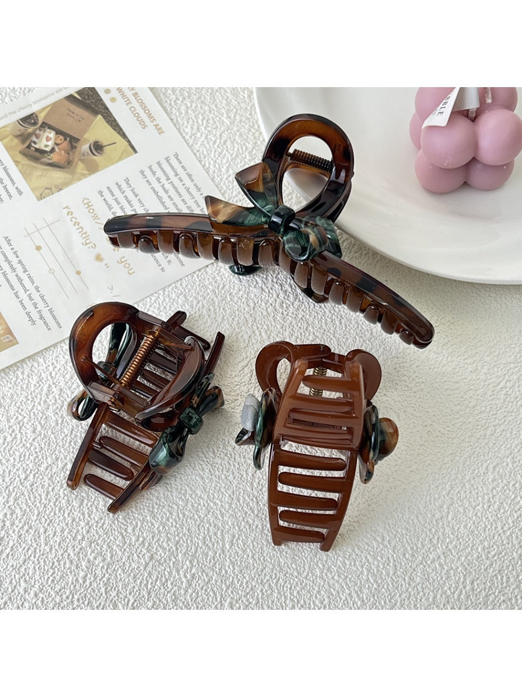 Beau - Retro Hair Clip Hair Tie And Claw Clip