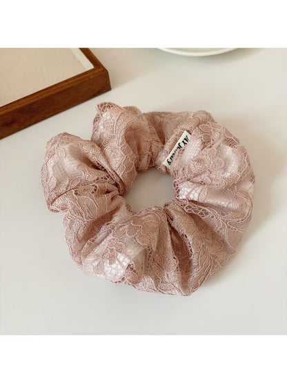 Gifty - Spring Hollow Embroidery Scrunchie Hair Tie