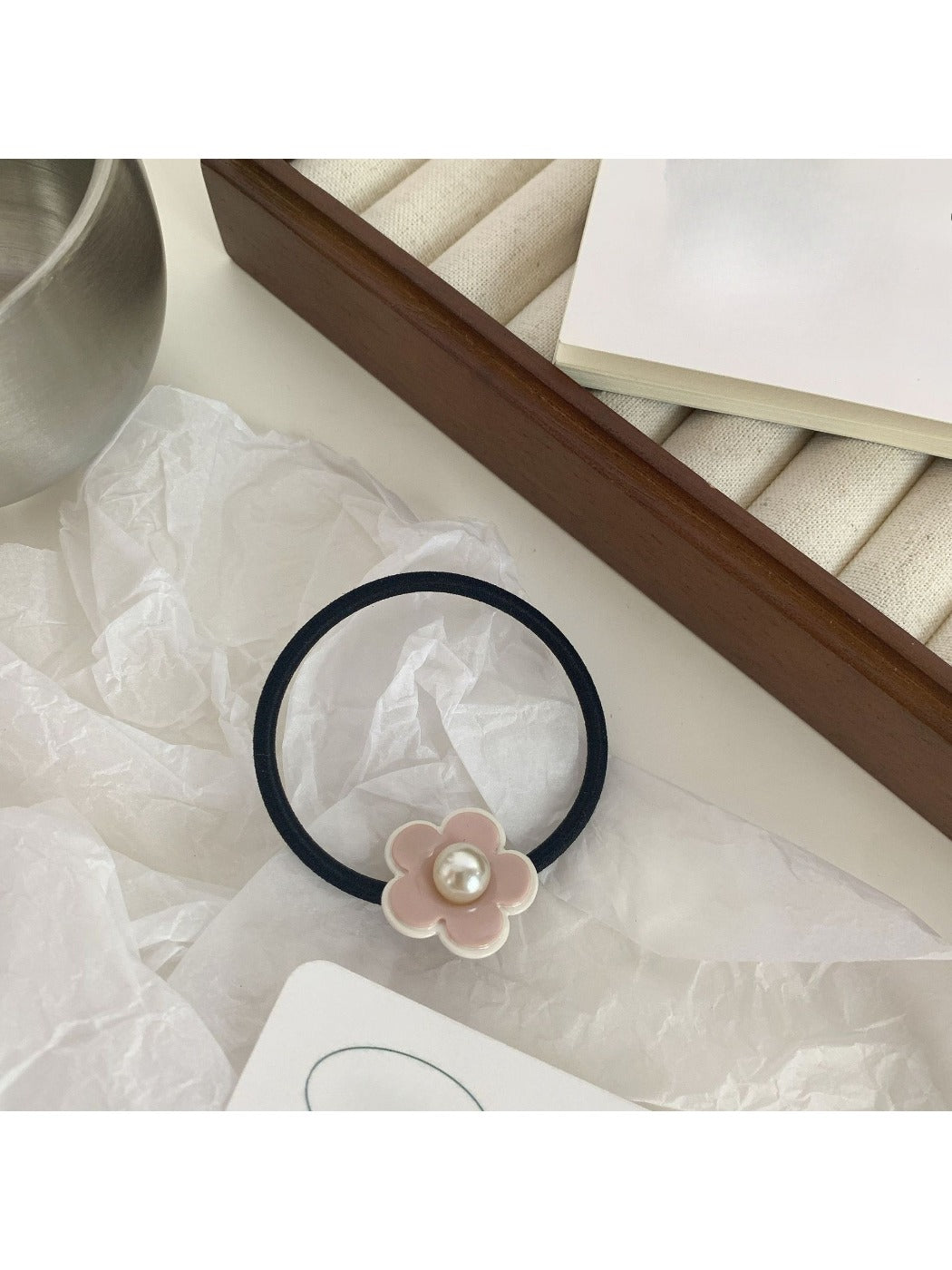 Gifty - Cream Color Girly Hair Tie