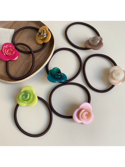 Gifty - Minimalist Floral Hair Tie