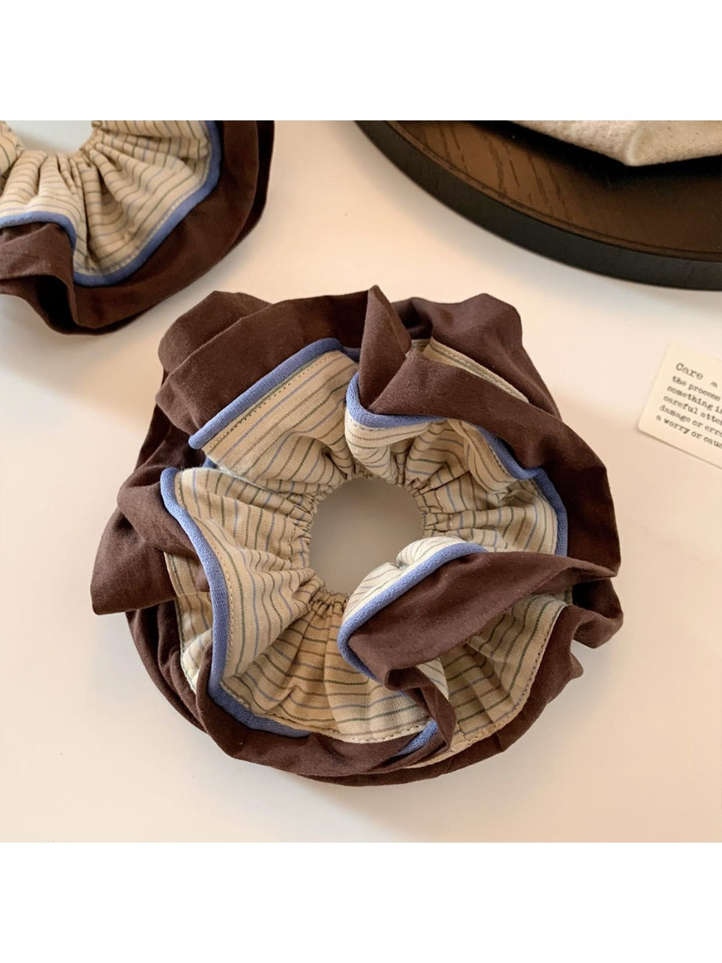 Gifty - Colorblock Striped Double Layer Scrunchie