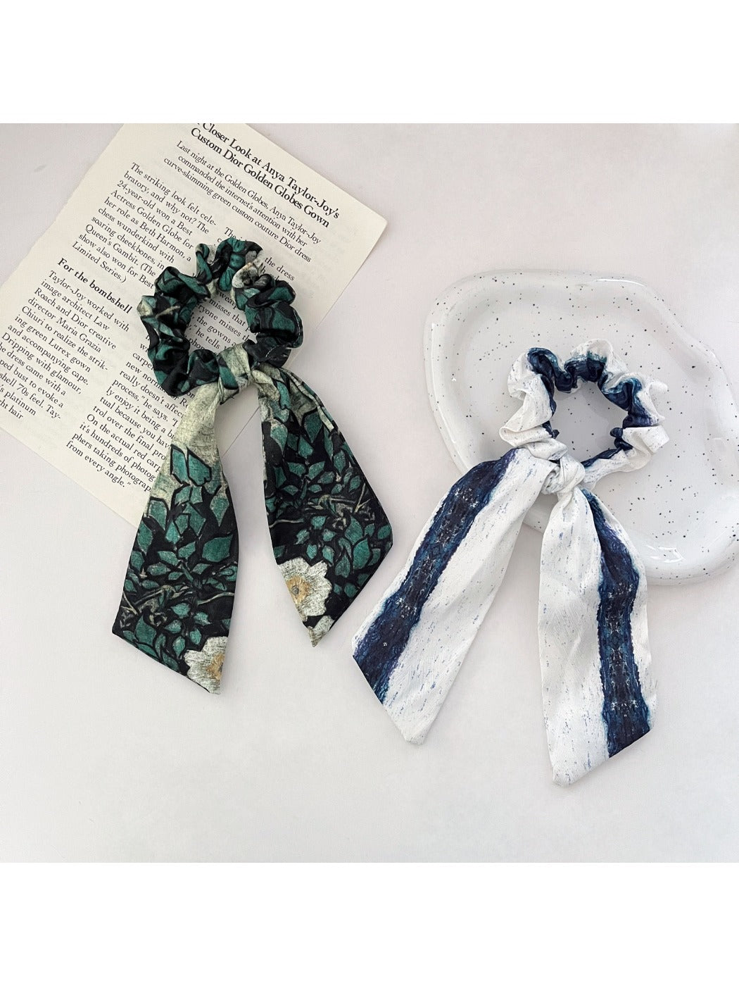 Gifty - Vintage Style Hair Ties for Women Bun Accessories