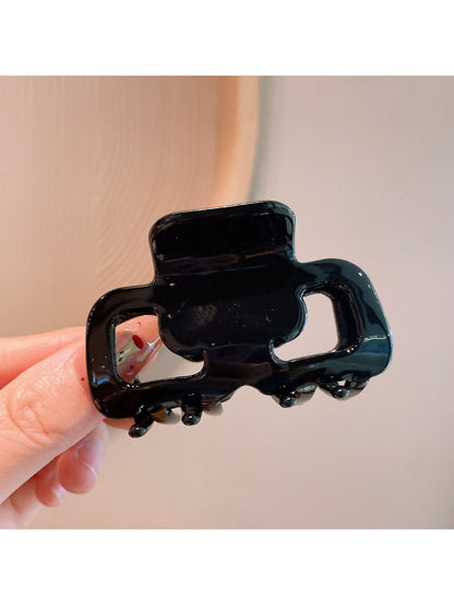 Beau - Geometric Cutout Acetate Fiber Hair Claw Clip