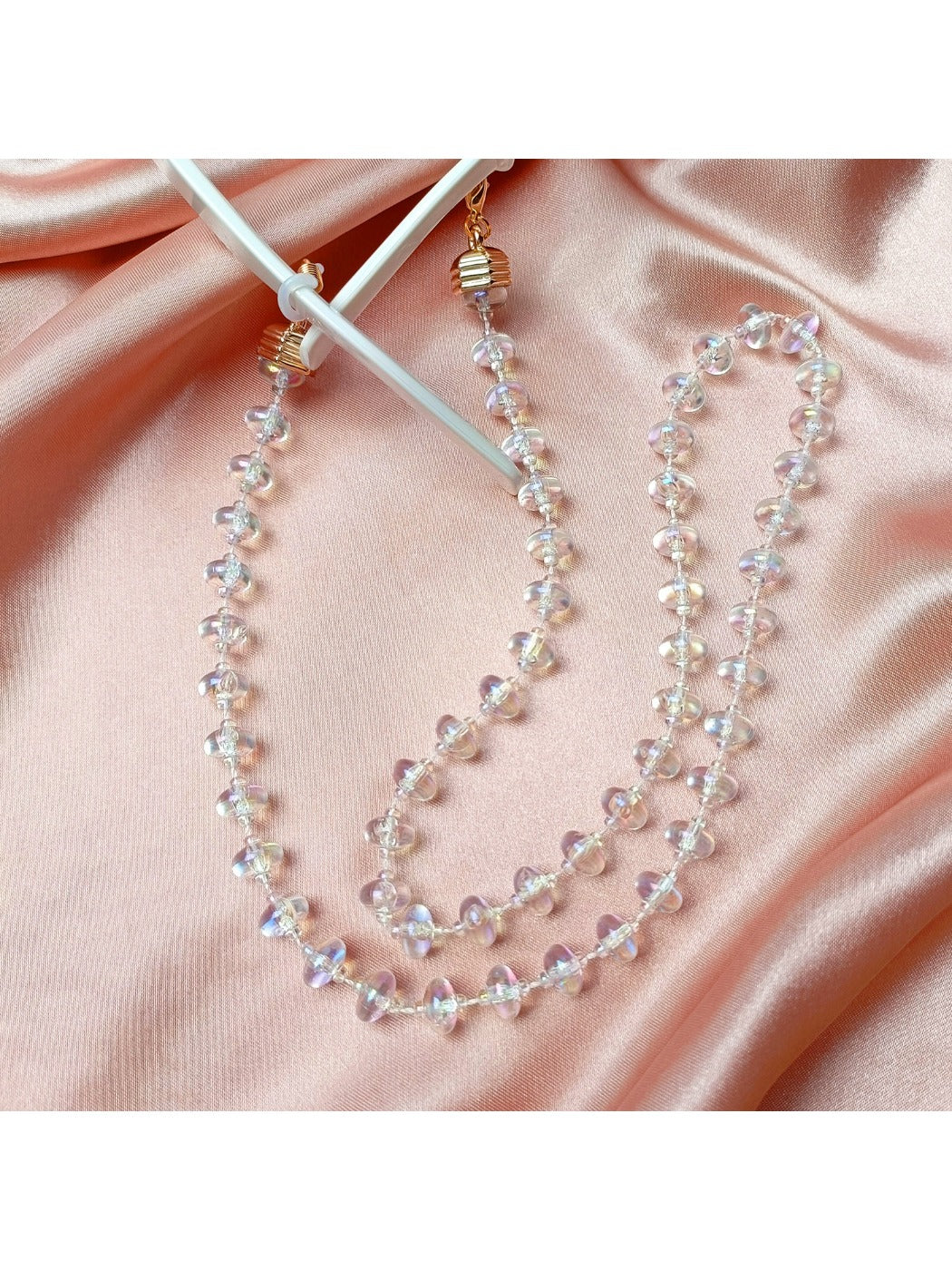 Velra - Minimalist Clear Beaded Eyeglass Strap