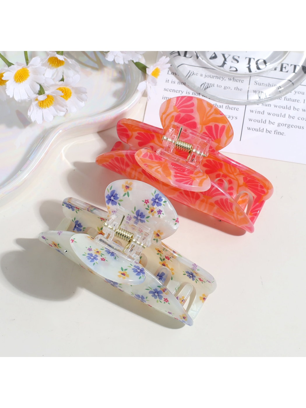 Beau - Half Circle Flower Print Painted Hair Claw Clip