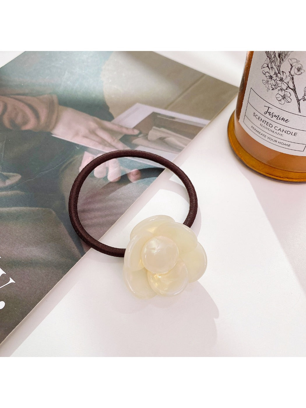 Gifty - Acetate Flower Hair Tie for High Ponytail Bun