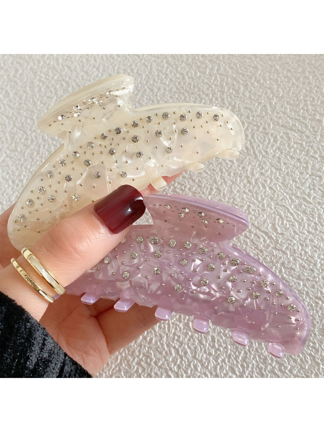 Beau - Elegant Luxe Solid Color Hair Clip