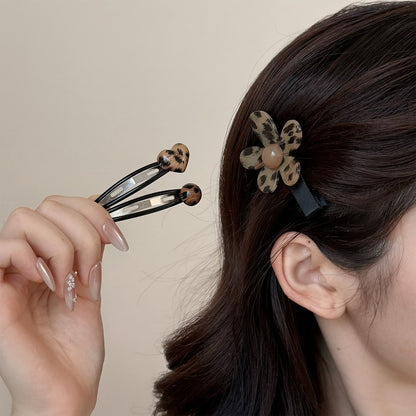 Beau - Leopard Print Heart and Flower Hair Clip