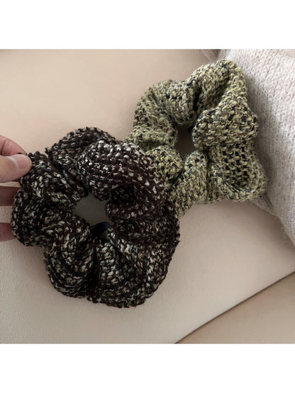 Gifty - Thick Tweed Hair Scrunchie