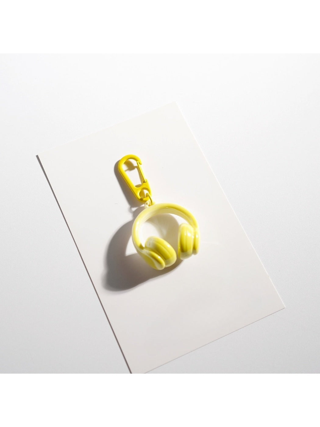 Keypus - Solid Color Headphone Shaped Keychain