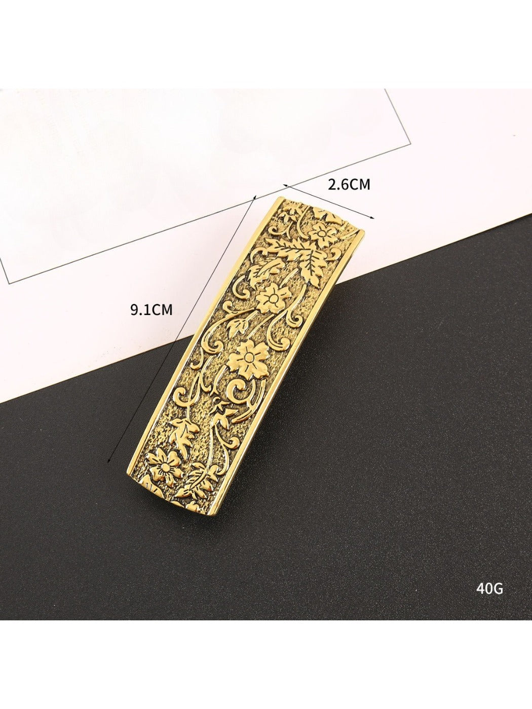 Beau - Sophisticated Rectangular Retro Hair Clip