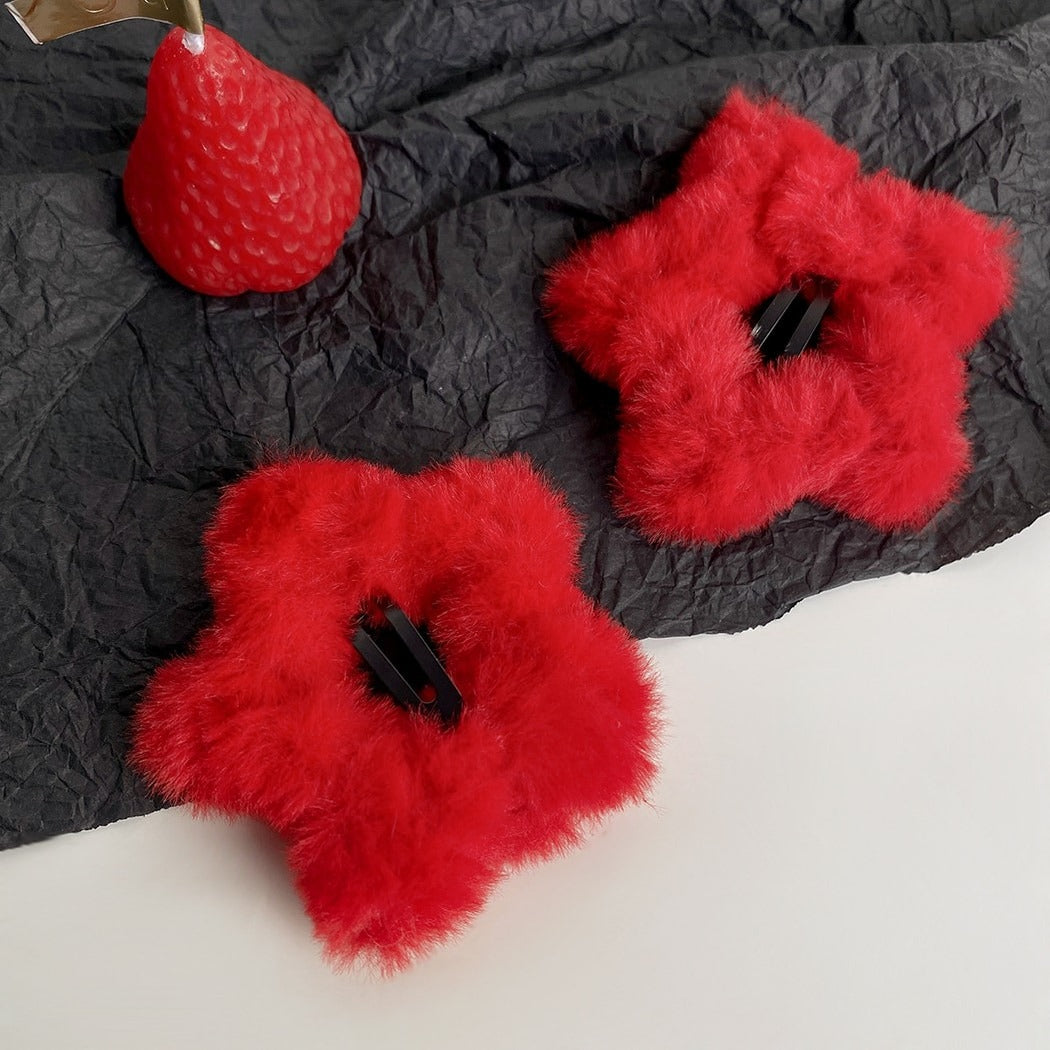 Beau - Soft Red Plush Star Shape Hair Clip Set