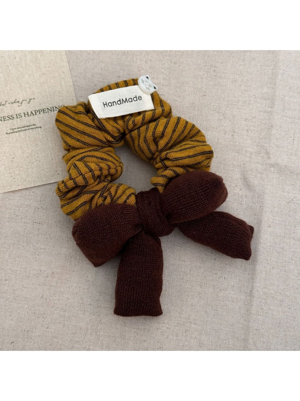 Gifty - Simple Bow Striped Scrunchie