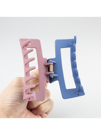 Beau - Two Tone Square Openwork Claw Clip