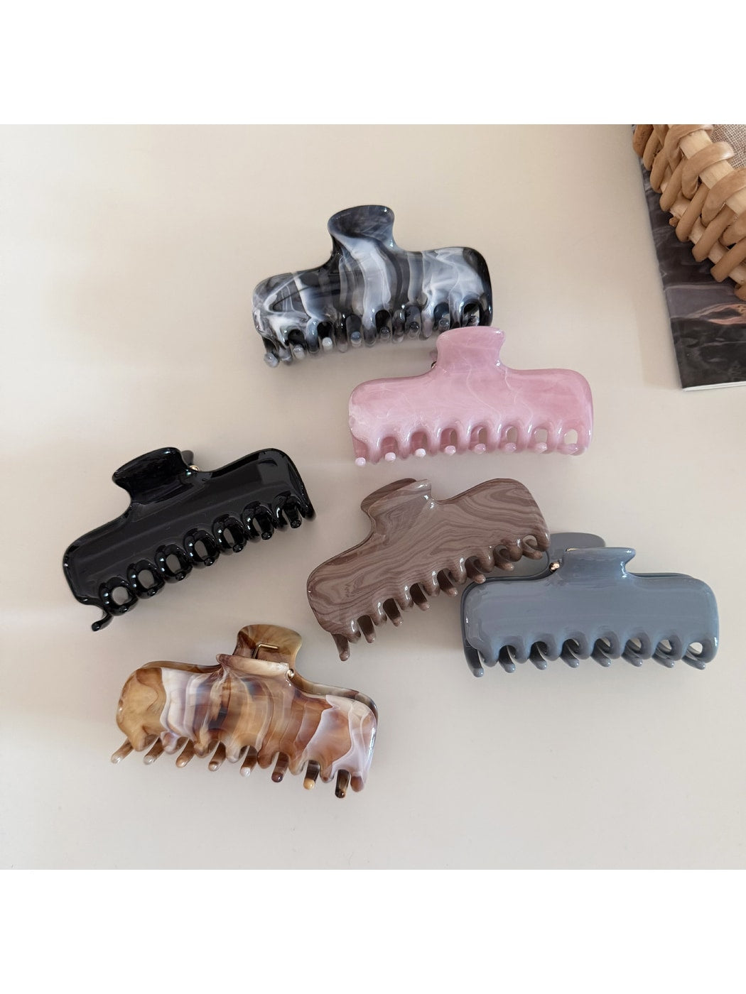 Beau - Square Acrylic Metal Hair Claw Clip