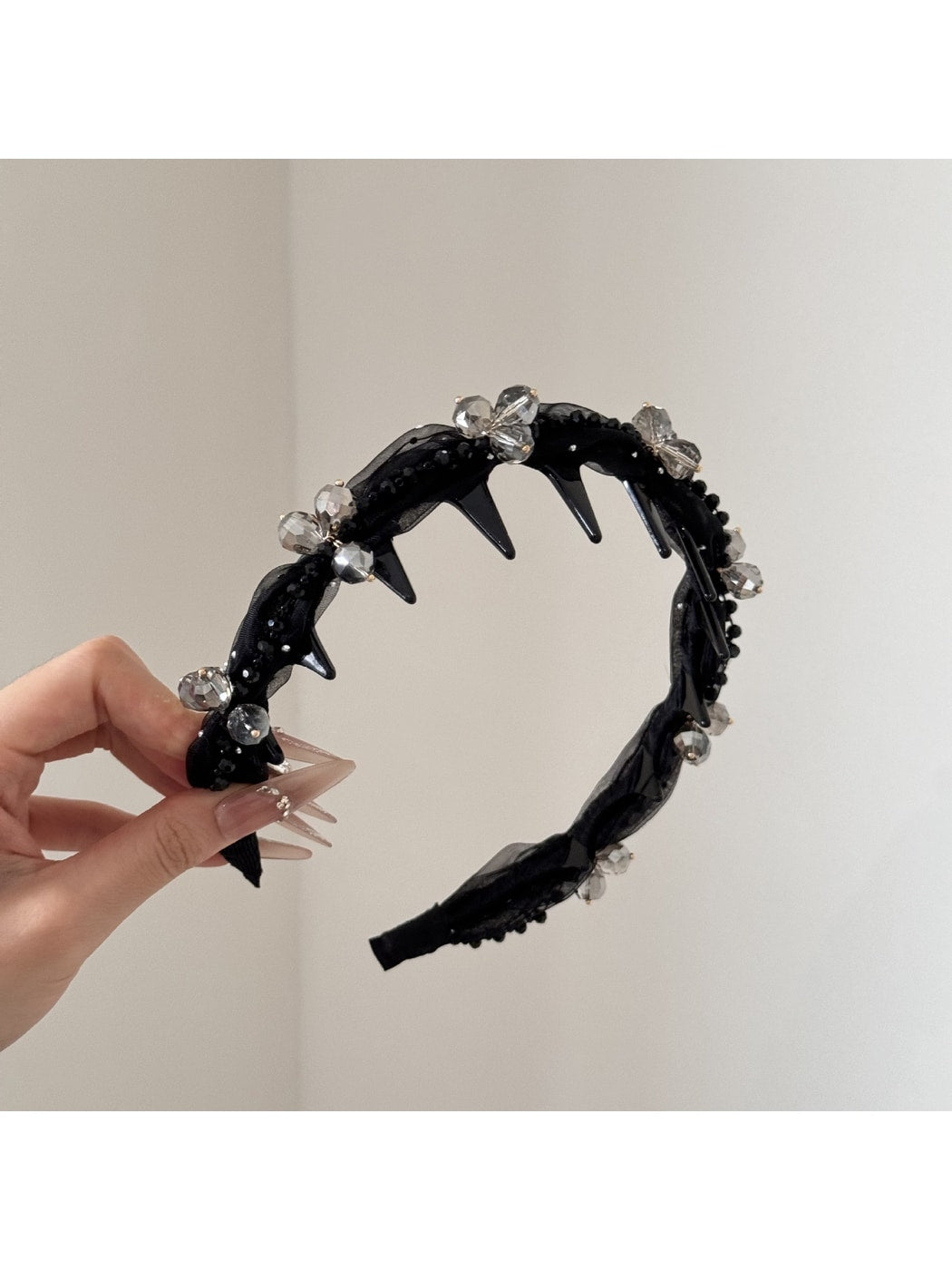 Gifty - Decorative Mesh With Beaded Detail Headband