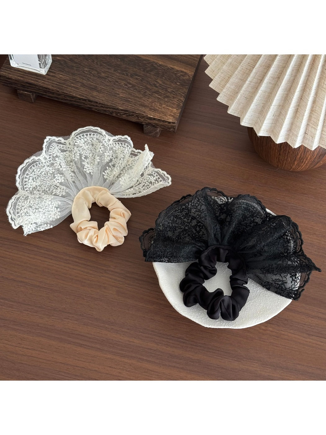 Gifty - Double Layer Lace Embroidered Scrunchie Elegant