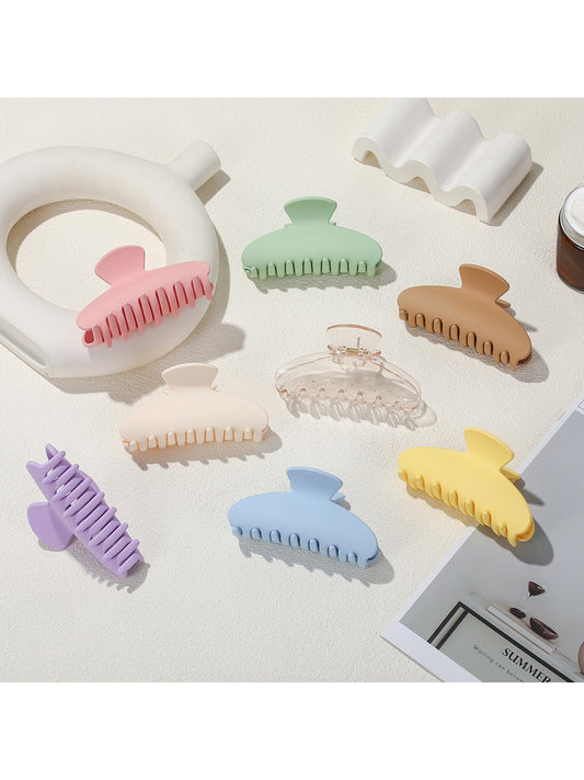 Beau - Matte Plastic Oval Shape Hair Styling Claw Clip