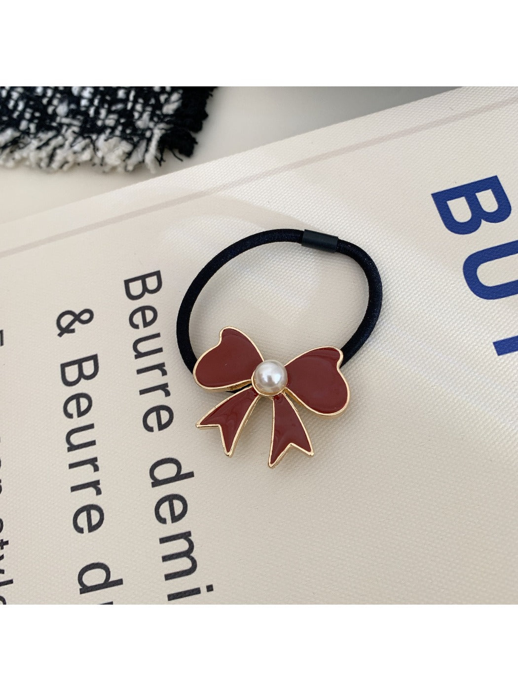 Gifty - Minimalist Bow Shaped Hair Tie