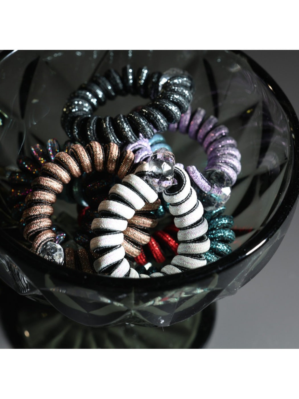 Gifty - Minimalist Spiral Hair Tie