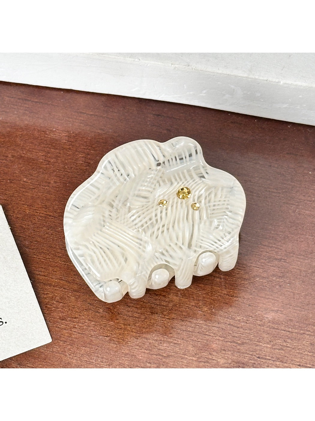 Beau - Cute and Versatile Cloud Shaped Hair Clip