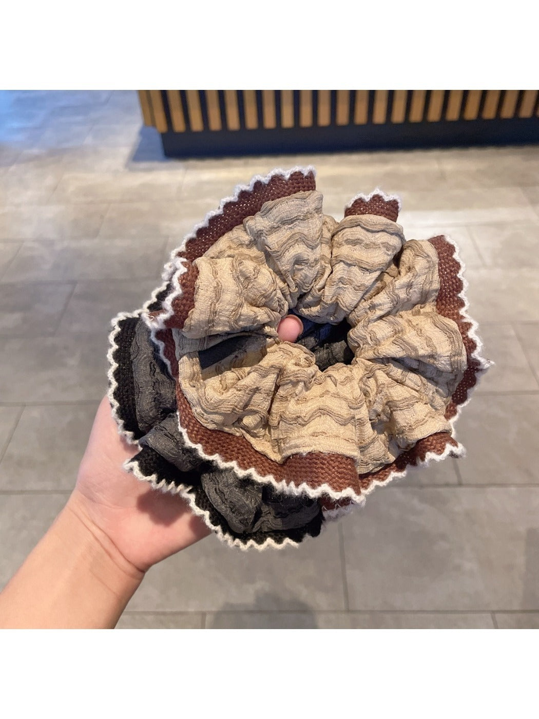 Gifty - Retro Patchwork Ruffle Scrunchie