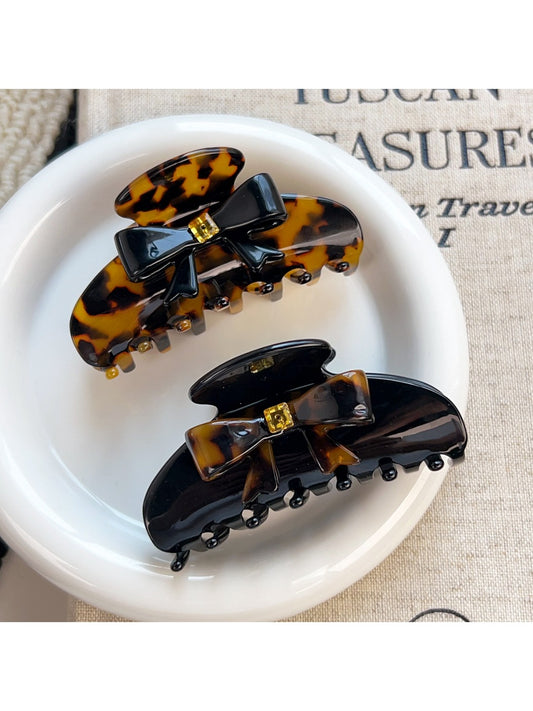 Beau - Curved Bow Design Acetate Hair Claw Clip