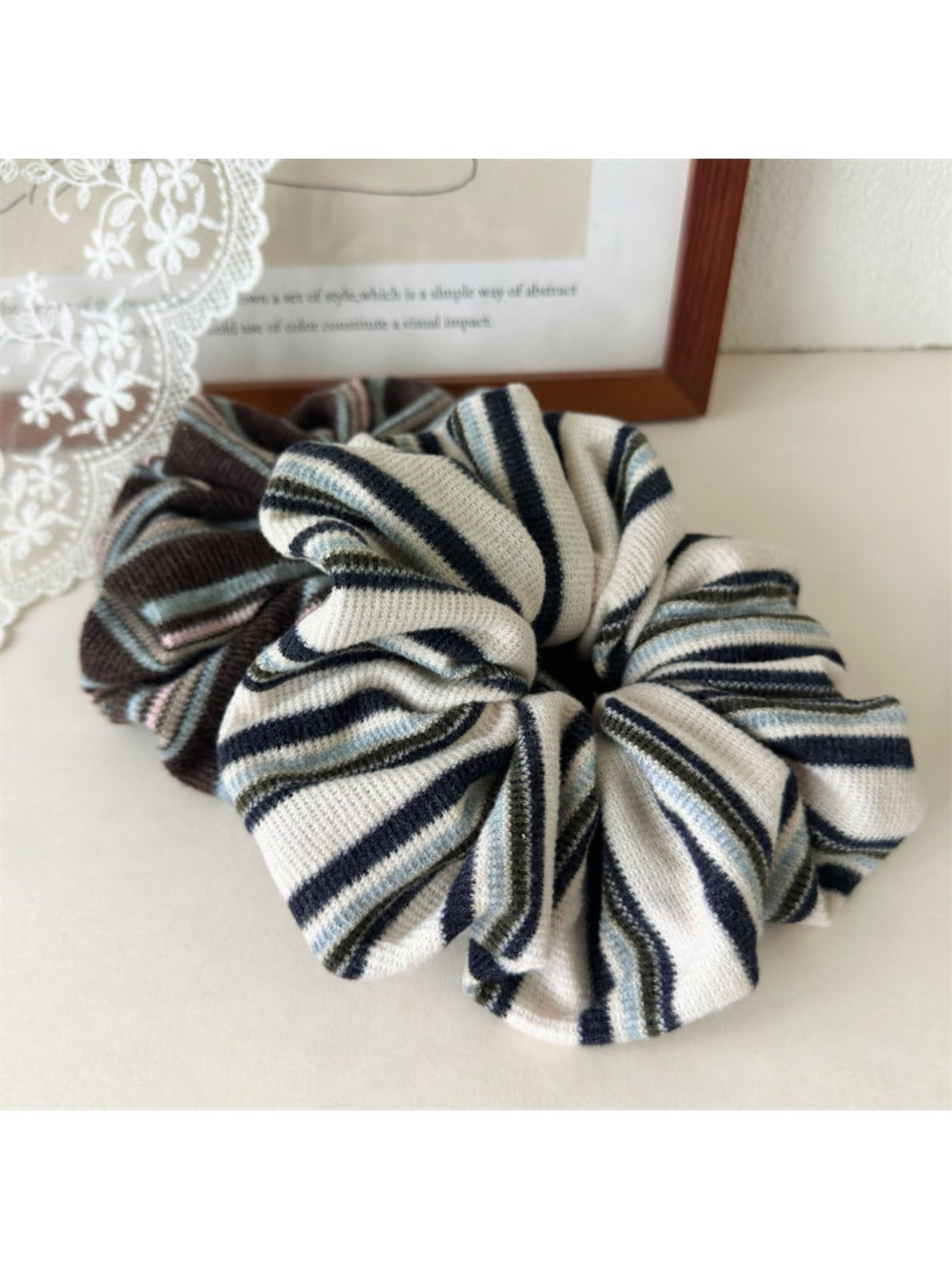 Gifty - Striped Personality Hair Ties