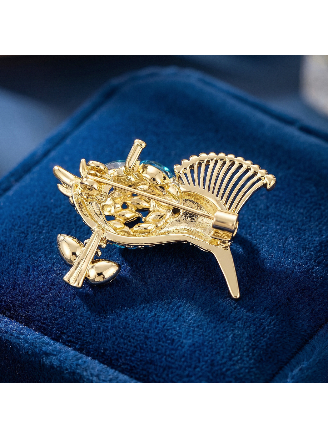 Brovia - Rhinestone Enamel Bird Accent Alloy Brooch
