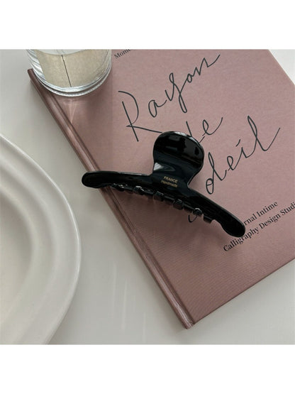 Beau elegant chic acetate claw clip packaged in branded box with logo