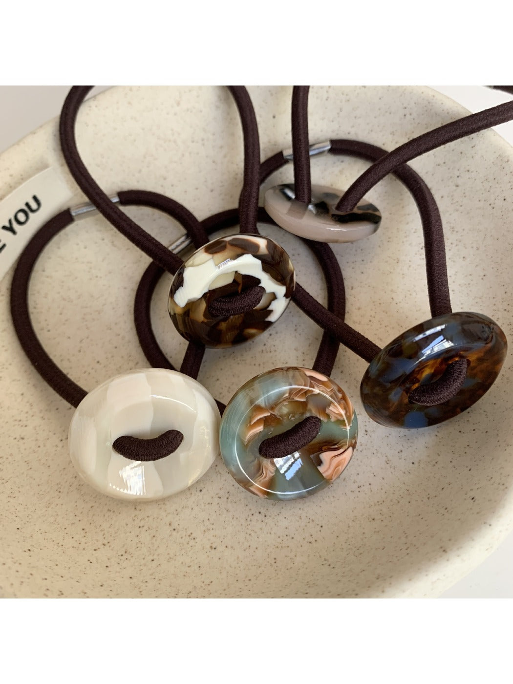Gifty - Gradient Button-Shaped Hair Tie