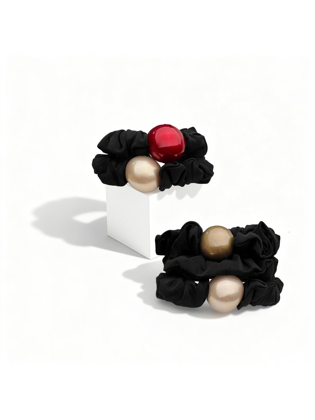 Gifty - Beautiful Simple Black Hair Tie