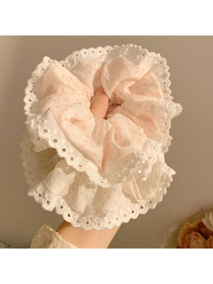 Gifty - Polka Dot Lace Trim Scrunchie