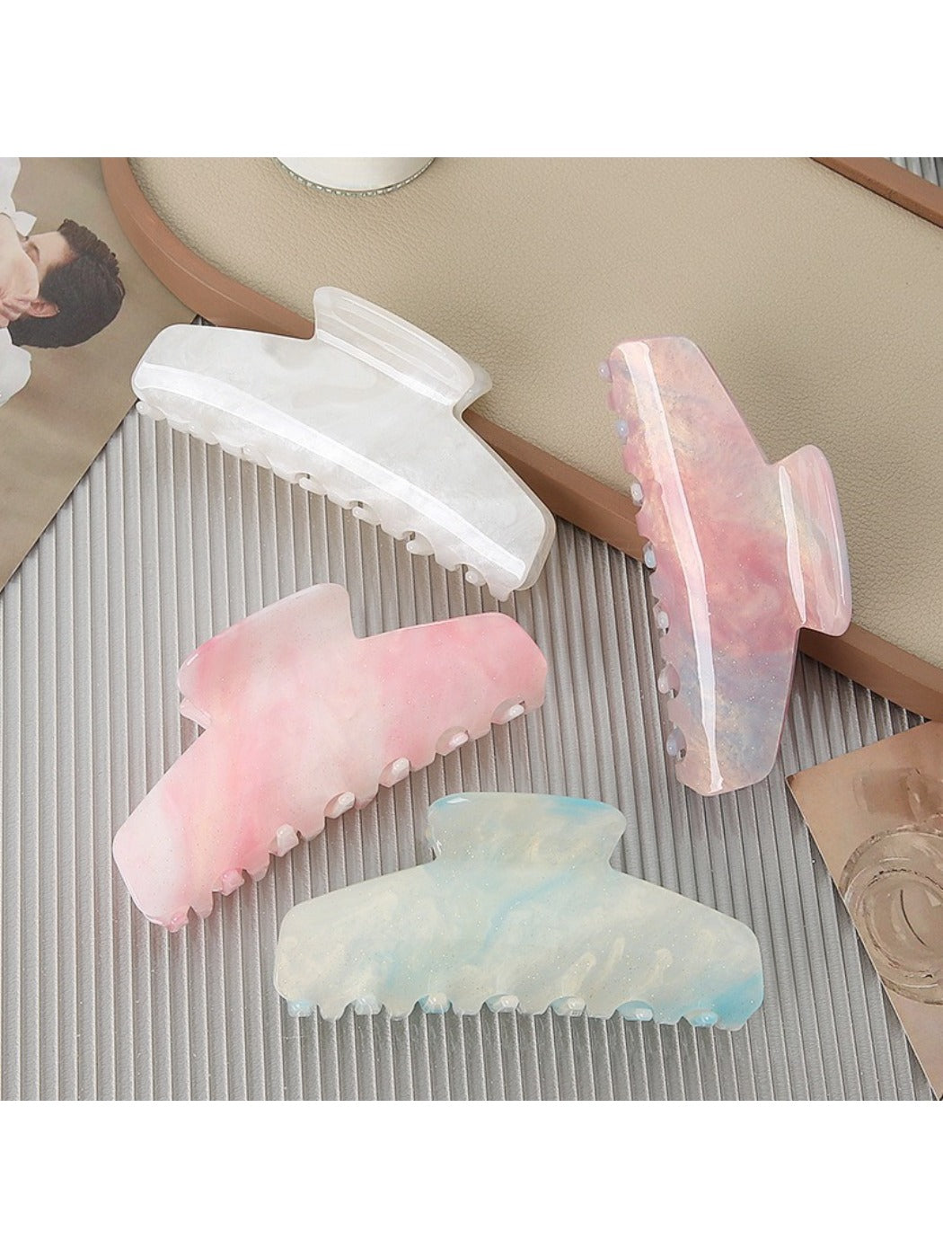 Beau - Ombre Minimalist Claw Clip