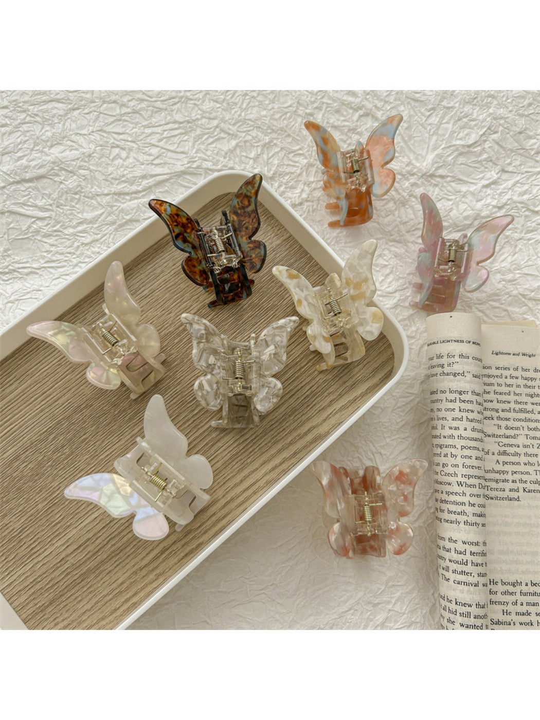 Side view of Beau butterfly claw clip highlighting the clip mechanism