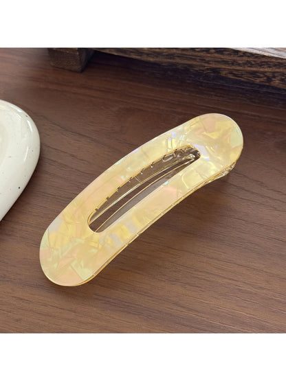 Beau - Marbled Heart Cutout Acrylic Hair Clip