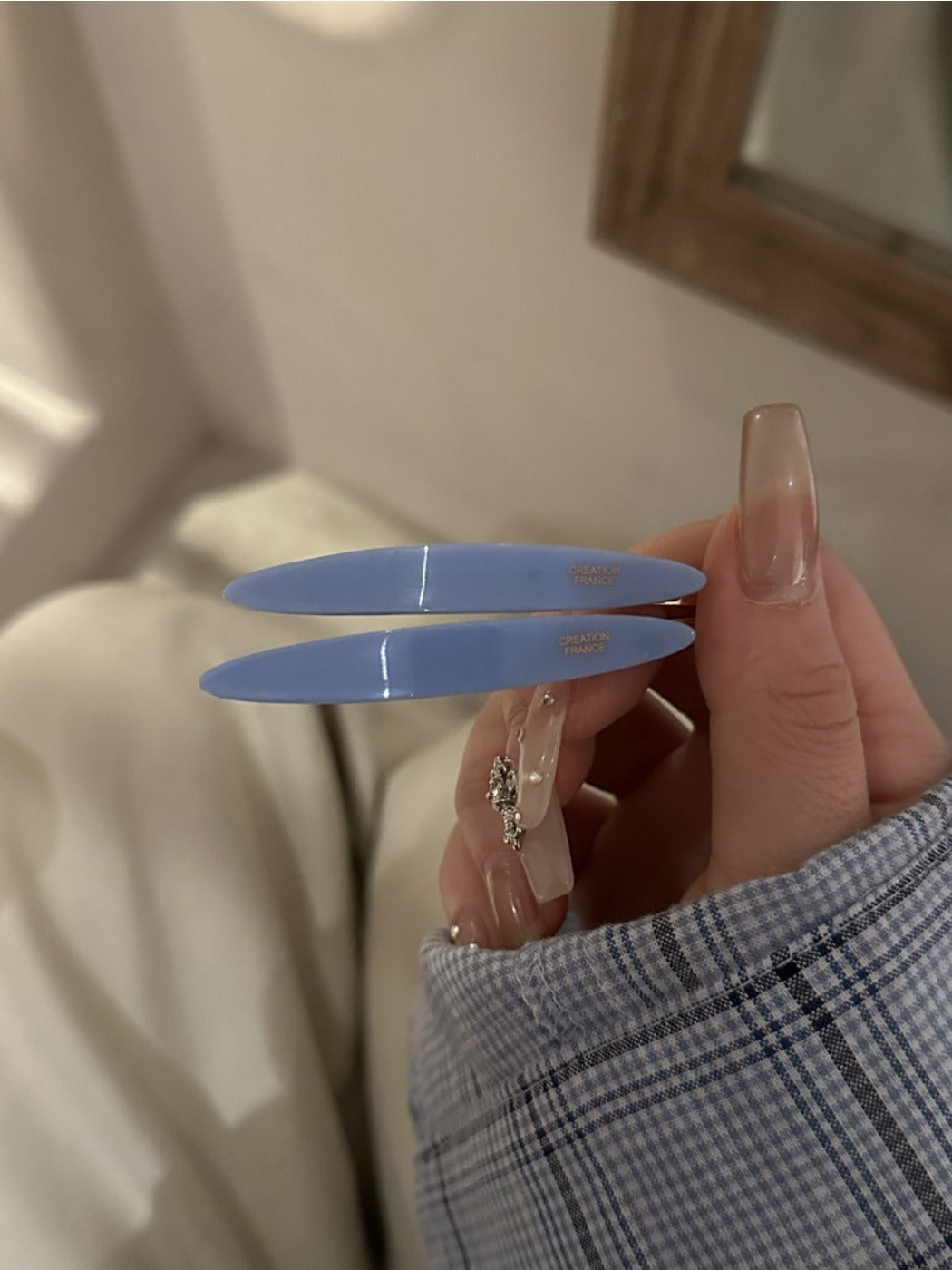 Beau - Elegant Solid Color Oval Shape Hair Clip