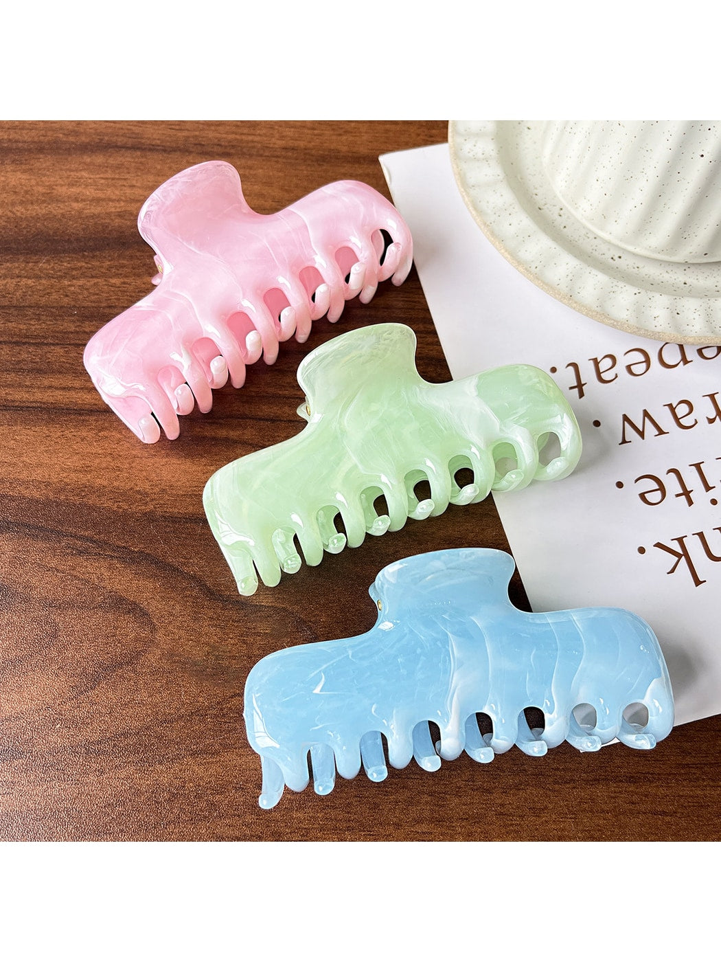 Beau - Marbled Finish Geometric Fashion Hair Claw Clip