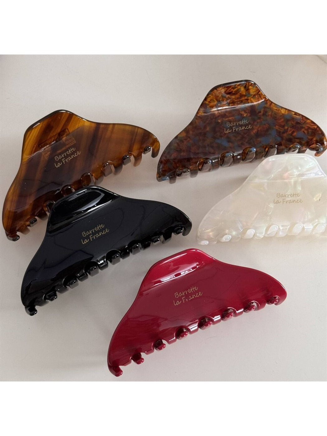 Beau - Irregular Acetate Fiber Glossy Finish Claw Clip
